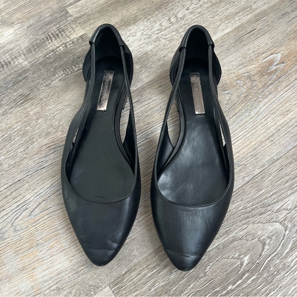 ❌N/A❌ BCBG pyramid stud pointed toe sling backs - Picture 7 of 11